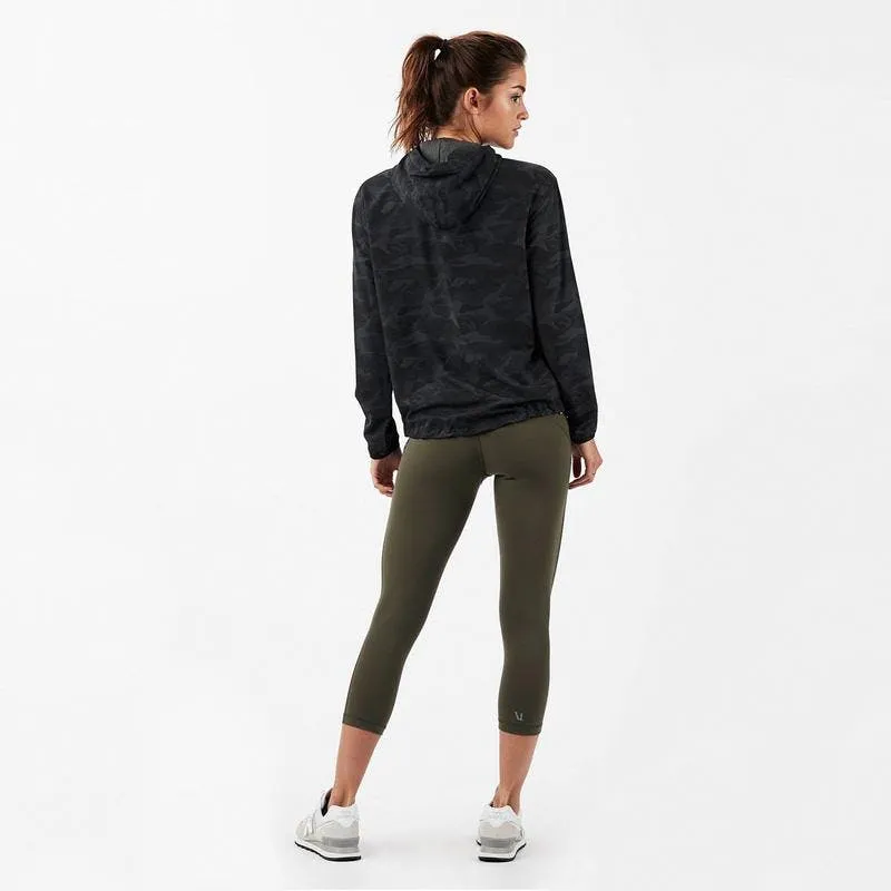 Vuori WOMEN'S OUTDOOR TRAINER BLACK CAMO